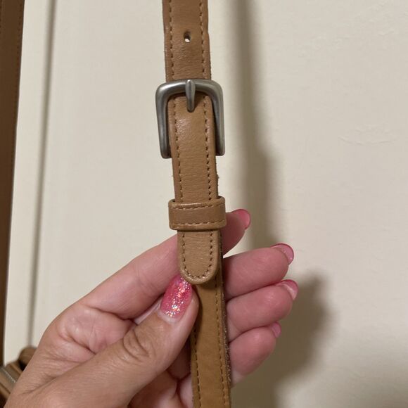 Vintage 90s Coach Sutton Bag 9814 Tan Light Brown Leather Shoulder Crossbody - Picture 3 of 15